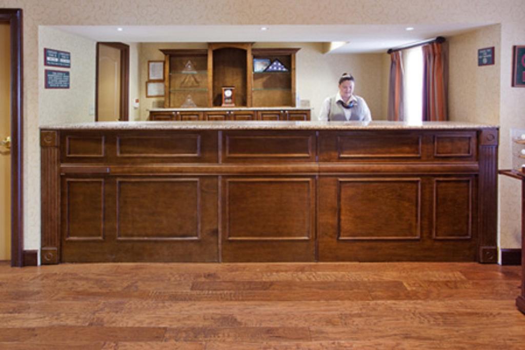 Comfort Inn & Suites Rome South Dalaman gambar